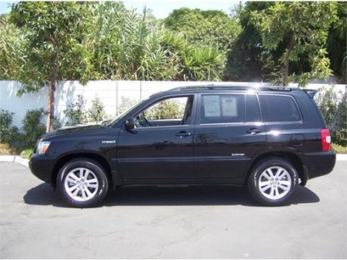 Photo Image Gallery & Touchup Paint: Toyota Highlander in Black    (202)  YEARS: 2006-2007