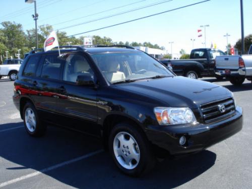Photo Image Gallery & Touchup Paint: Toyota Highlander in Black    (202)  YEARS: 2006-2007