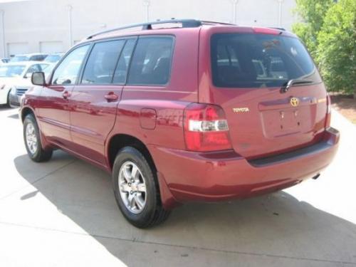 Photo Image Gallery & Touchup Paint: Toyota Highlander in Salsa Red Pearl  (3Q3)  YEARS: 2004-2007