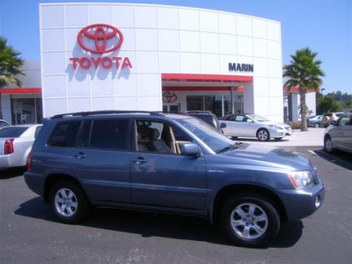 Photo Image Gallery & Touchup Paint: Toyota Highlander in Bluestone Metallic   (8N6)  YEARS: 2006-2007