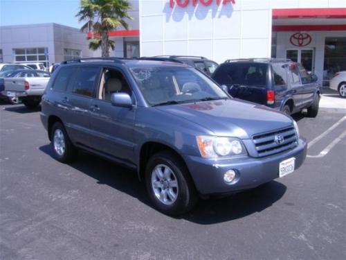 Photo Image Gallery & Touchup Paint: Toyota Highlander in Bluestone Metallic   (8N6)  YEARS: 2006-2007
