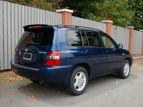 Photo Image Gallery & Touchup Paint: Toyota Highlander in Indigo Ink Pearl  (8P4)  YEARS: 2001-2007