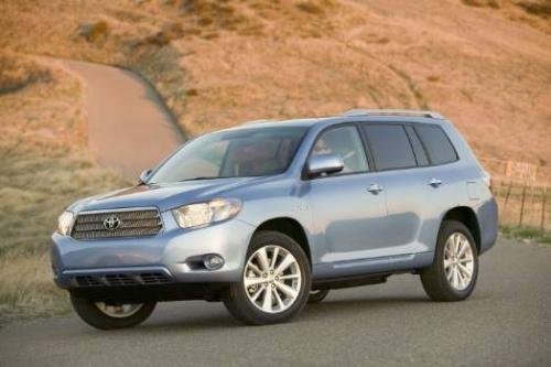Photo of a 2008-2010 Toyota Highlander in Wave Line Pearl (paint color code 8S7