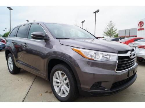 Photo Image Gallery & Touchup Paint: Toyota Highlander in Predawn Gray Mica  (1H1)  YEARS: 2014-2017