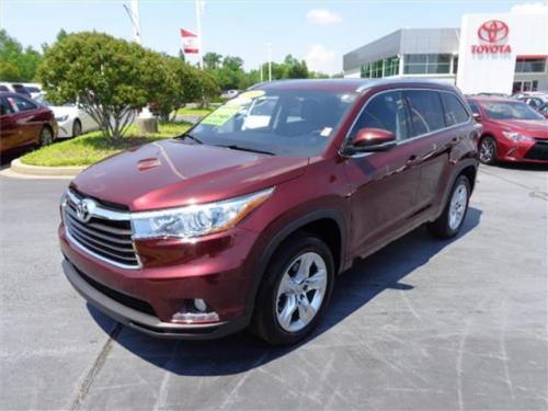 Photo Image Gallery & Touchup Paint: Toyota Highlander in Moulin Rouge Mica  (3T0)  YEARS: 2014-2017