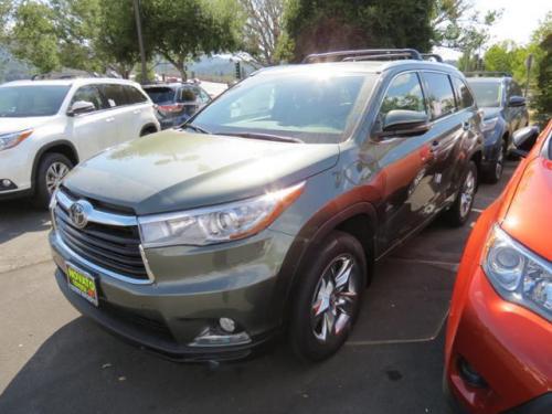 Photo Image Gallery & Touchup Paint: Toyota Highlander in Alumina Jade Metallic  (6W4)  YEARS: 2014-2017