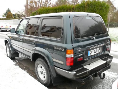Photo Image Gallery & Touchup Paint: Toyota Landcruiser in Dark Emerald Pearl  (6M1)  YEARS: 1993-1997