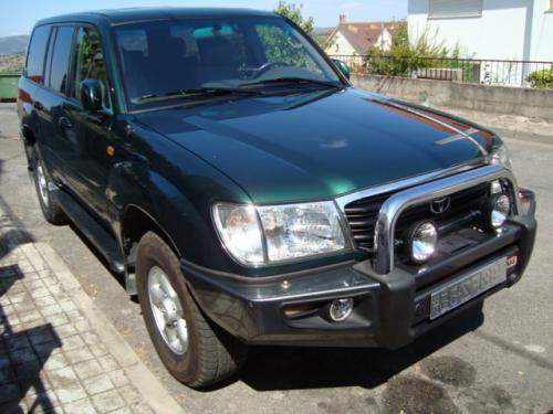 Photo Image Gallery & Touchup Paint: Toyota Landcruiser in Imperial Jade Mica  (6Q7)  YEARS: 1998-2005