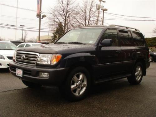 Photo Image Gallery & Touchup Paint: Toyota Landcruiser in Atlantis Blue Mica  (8L4)  YEARS: 1998-2005