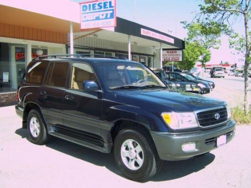 Photo Image Gallery & Touchup Paint: Toyota Landcruiser in Atlantis Blue Mica  (8L4)  YEARS: 1998-2005