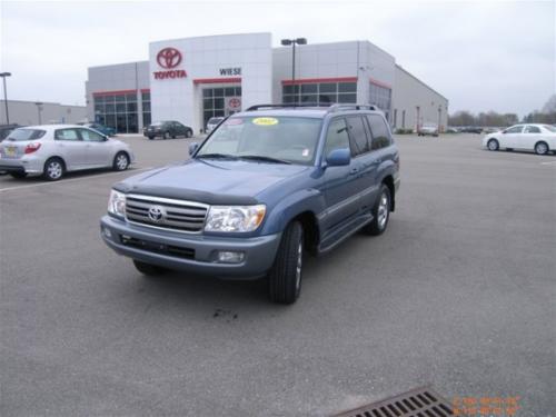 Photo Image Gallery & Touchup Paint: Toyota Landcruiser in Pacific Blue Metallic  (8R3)  YEARS: 2006-2007