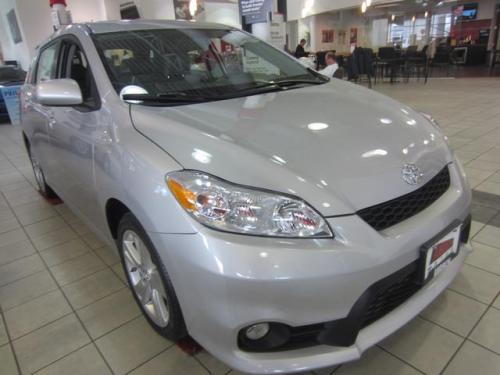 Photo Image Gallery & Touchup Paint: Toyota Matrix in Classic Silver Metallic  (1F7)  YEARS: 2009-2013