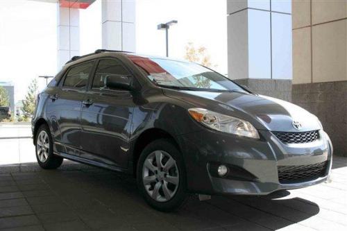 Photo Image Gallery & Touchup Paint: Toyota Matrix in Magnetic Gray Metallic  (1G3)  YEARS: 2009-2013