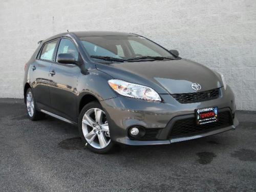 Photo Image Gallery & Touchup Paint: Toyota Matrix in Magnetic Gray Metallic  (1G3)  YEARS: 2009-2013