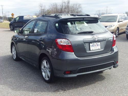 Photo Image Gallery & Touchup Paint: Toyota Matrix in Magnetic Gray Metallic  (1G3)  YEARS: 2009-2013