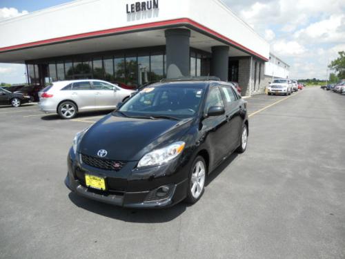 Photo Image Gallery & Touchup Paint: Toyota Matrix in Black Sand Pearl  (209)  YEARS: 2009-2013