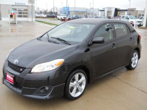 Photo Image Gallery & Touchup Paint: Toyota Matrix in Black Sand Pearl  (209)  YEARS: 2009-2013
