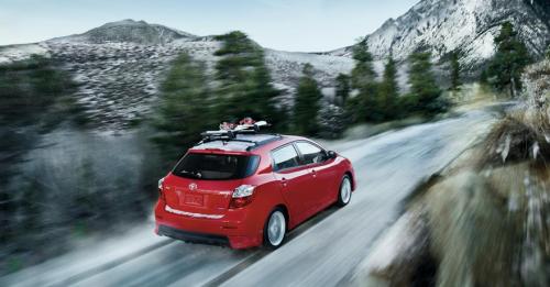 Photo Image Gallery & Touchup Paint: Toyota Matrix in Radiant Red   (3L5)  YEARS: 2009-2012