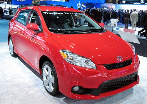 Photo Image Gallery & Touchup Paint: Toyota Matrix in Radiant Red   (3L5)  YEARS: 2009-2012