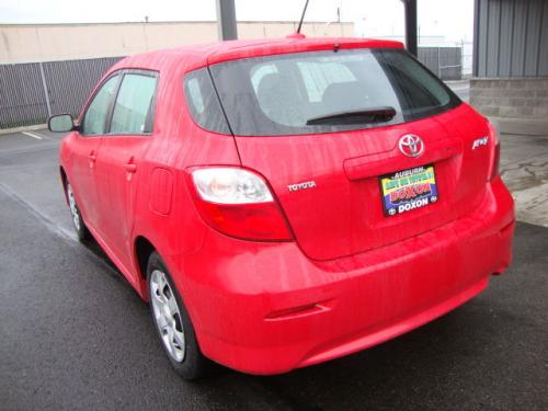 Photo Image Gallery & Touchup Paint: Toyota Matrix in Radiant Red   (3L5)  YEARS: 2009-2012