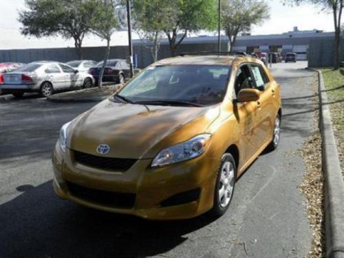 Photo Image Gallery & Touchup Paint: Toyota Matrix in Sundance Metallic   (4T6)  YEARS: 2009-2010