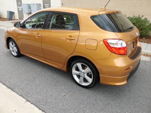 Photo Image Gallery & Touchup Paint: Toyota Matrix in Sundance Metallic   (4T6)  YEARS: 2009-2010