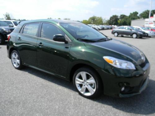 Photo Image Gallery & Touchup Paint: Toyota Matrix in Spruce Mica   (6V4)  YEARS: 2011-2013