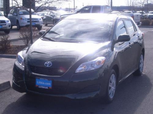 Photo Image Gallery & Touchup Paint: Toyota Matrix in Spruce Mica   (6V4)  YEARS: 2011-2013
