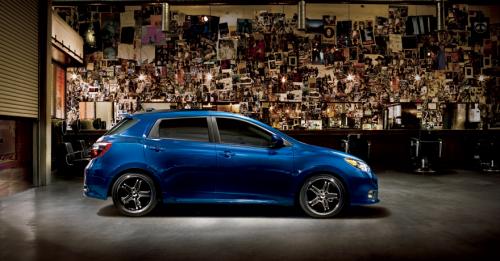 Photo Image Gallery & Touchup Paint: Toyota Matrix in Nautical Blue Metallic  (8S6)  YEARS: 2009-2013