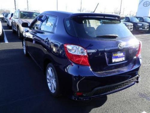 Photo Image Gallery & Touchup Paint: Toyota Matrix in Nautical Blue Metallic  (8S6)  YEARS: 2009-2013