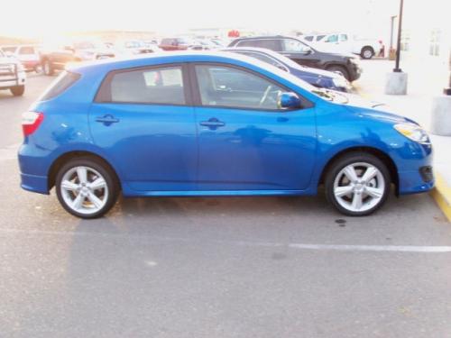 Photo Image Gallery & Touchup Paint: Toyota Matrix in Blue Streak Metallic  (8T7)  YEARS: 2009-2010