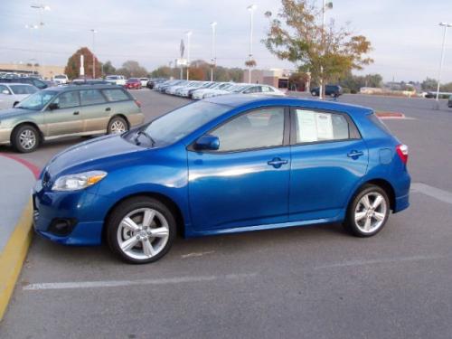 Photo Image Gallery & Touchup Paint: Toyota Matrix in Blue Streak Metallic  (8T7)  YEARS: 2009-2010
