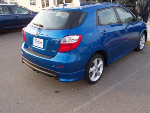 Photo Image Gallery & Touchup Paint: Toyota Matrix in Blue Streak Metallic  (8T7)  YEARS: 2009-2010