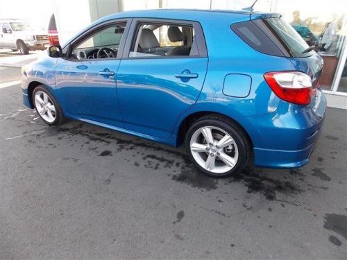 Photo Image Gallery & Touchup Paint: Toyota Matrix in Blue Streak Metallic  (8T7)  YEARS: 2009-2010