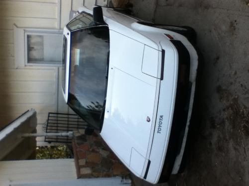 Photo Image Gallery & Touchup Paint: Toyota Mr2 in Super White   (040)  YEARS: 1985-1988