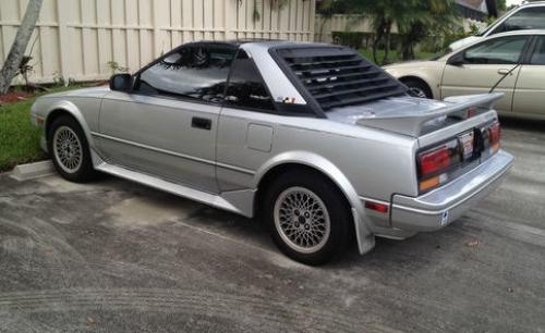 Photo Image Gallery & Touchup Paint: Toyota Mr2 in Silver Metallic   (166)  YEARS: 1987-1987