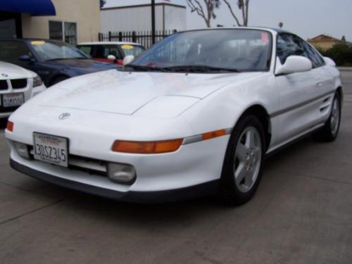Photo Image Gallery & Touchup Paint: Toyota Mr2 in Super White   (040)  YEARS: 1993-1995
