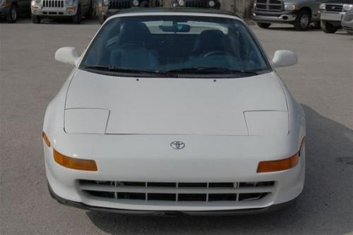 Photo Image Gallery & Touchup Paint: Toyota Mr2 in Super White   (043)  YEARS: 1991-1992