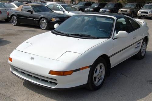 Photo Image Gallery & Touchup Paint: Toyota Mr2 in Super White   (043)  YEARS: 1991-1992