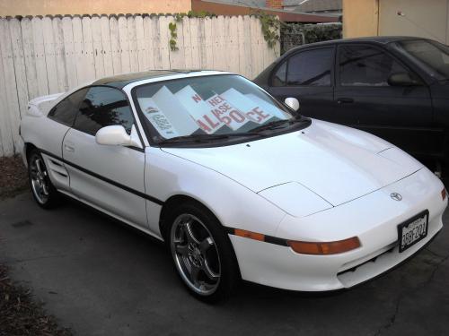 Photo Image Gallery & Touchup Paint: Toyota Mr2 in Super White   (043)  YEARS: 1991-1992