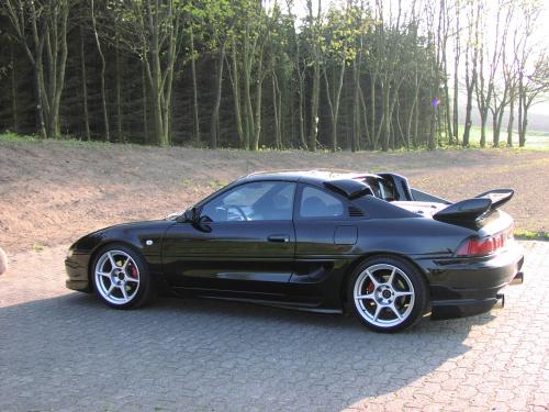 Photo Image Gallery & Touchup Paint: Toyota Mr2 in Black    (202)  YEARS: 1991-1995