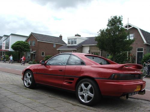 Photo Image Gallery & Touchup Paint: Toyota Mr2 in Crimson Red   (3J6)  YEARS: 1991-1992