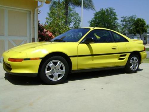 Photo Image Gallery & Touchup Paint: Toyota Mr2 in Signal Yellow   (567)  YEARS: 1991-1993