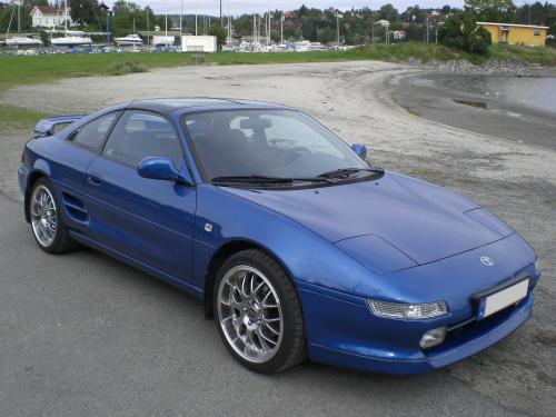 Photo Image Gallery & Touchup Paint: Toyota Mr2 in Tropical Blue Metallic  (8B6)  YEARS: 1994-1995