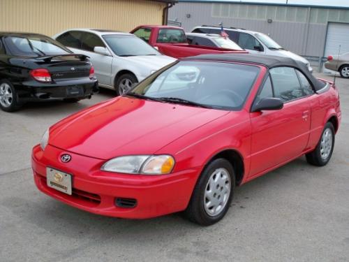 Photo Image Gallery & Touchup Paint: Toyota Paseo in Super Red   (3E5)  YEARS: 1996-1997
