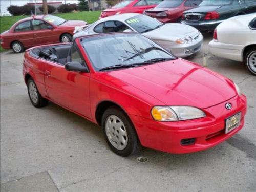 Photo Image Gallery & Touchup Paint: Toyota Paseo in Super Red   (3E5)  YEARS: 1996-1997