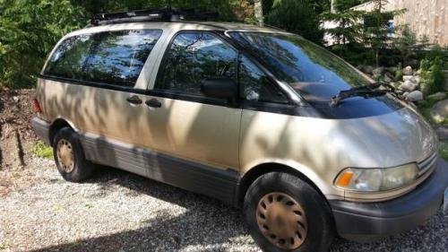 Photo Image Gallery & Touchup Paint: Toyota Previa in Sandstone Beige Metallic  (4K9)  YEARS: 1991-1997