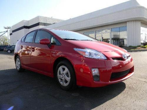 Photo Image Gallery & Touchup Paint: Toyota Prius In Barcelona Red 