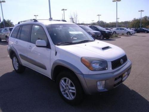 Photo Image Gallery & Touchup Paint: Toyota Rav4 in Natural White   (056)  YEARS: 2001-2003