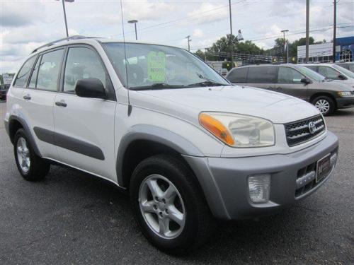 Photo Image Gallery & Touchup Paint: Toyota Rav4 in Natural White   (056)  YEARS: 2001-2003